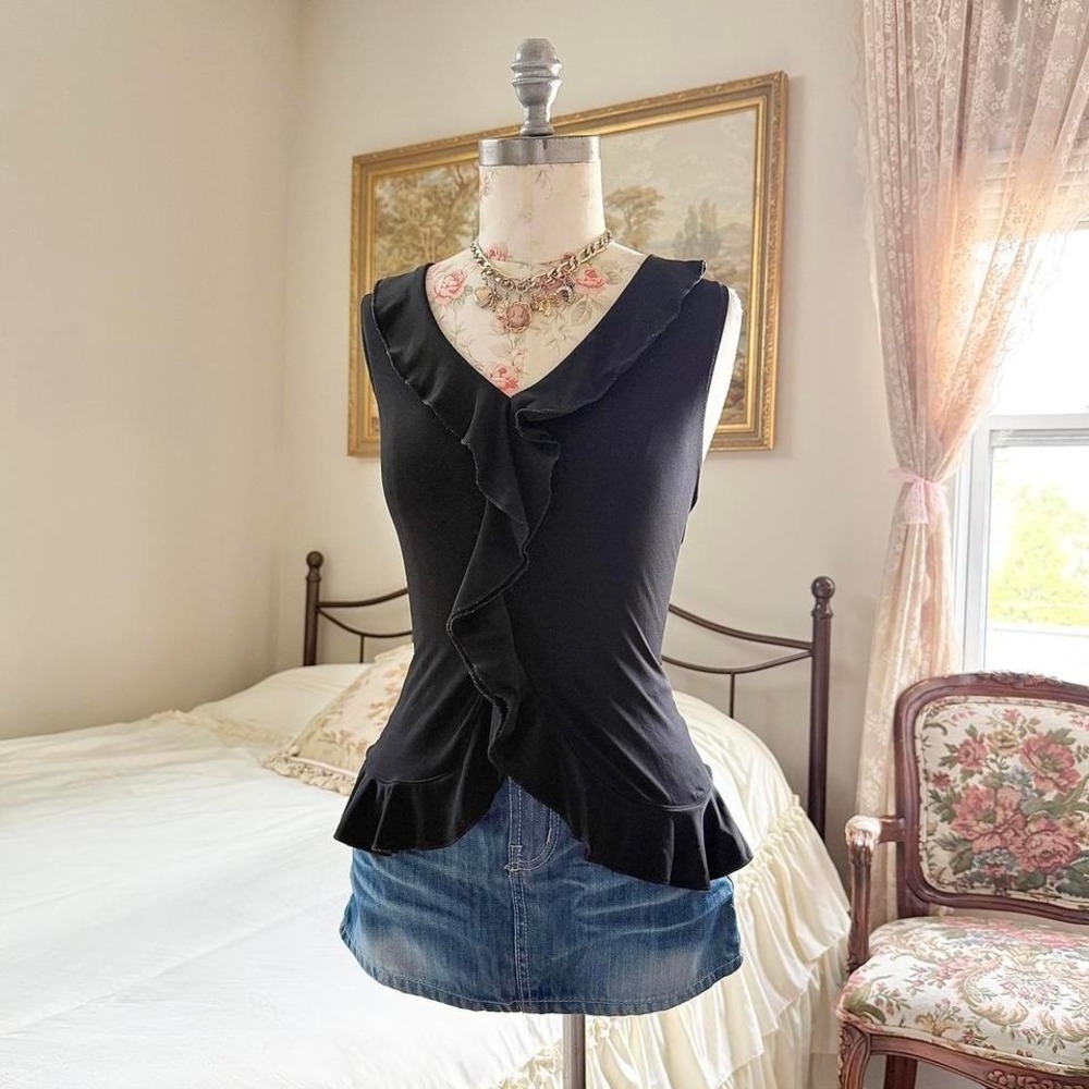 Black ruffle top  Y2K black ruffle tank top George size medium